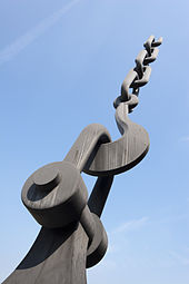 One of a pair of 56-foot (17 m) high sculptures named Skyhooks, at the eastern end of the park. They were designed by Brian Fell and installed in 1995, as part of the estate's regeneration.[51]