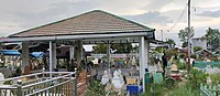 Banjar: Kuburan-kuburan di Alkah Turbah Alawiyyin (alkah bubuhan Arab di Banjarmasin) di Jalan Masjid Jami, Surgi Mufti, Banjarmasin, Kalimantan Salatan. Bahasa Indonesia: Makam-makam di Taman Pemakaman Turbah Alawiyyin (daerah pemakaman orang-orang Arab di Banjarmasin) di Jalan Masjid Jami, Surgi Mufti, Banjarmasin, Kalimantan Selatan. English: The graves at The Turbah Alawiyyin Cemetery (Arab cemetery in Banjarmasin) on Masjid Jami Street, Surgi Mufti, Banjarmasin, South Kalimantan.