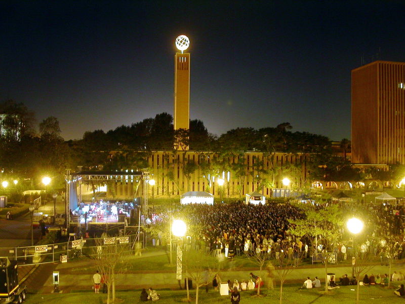 File:USCSpringfest2005.JPG