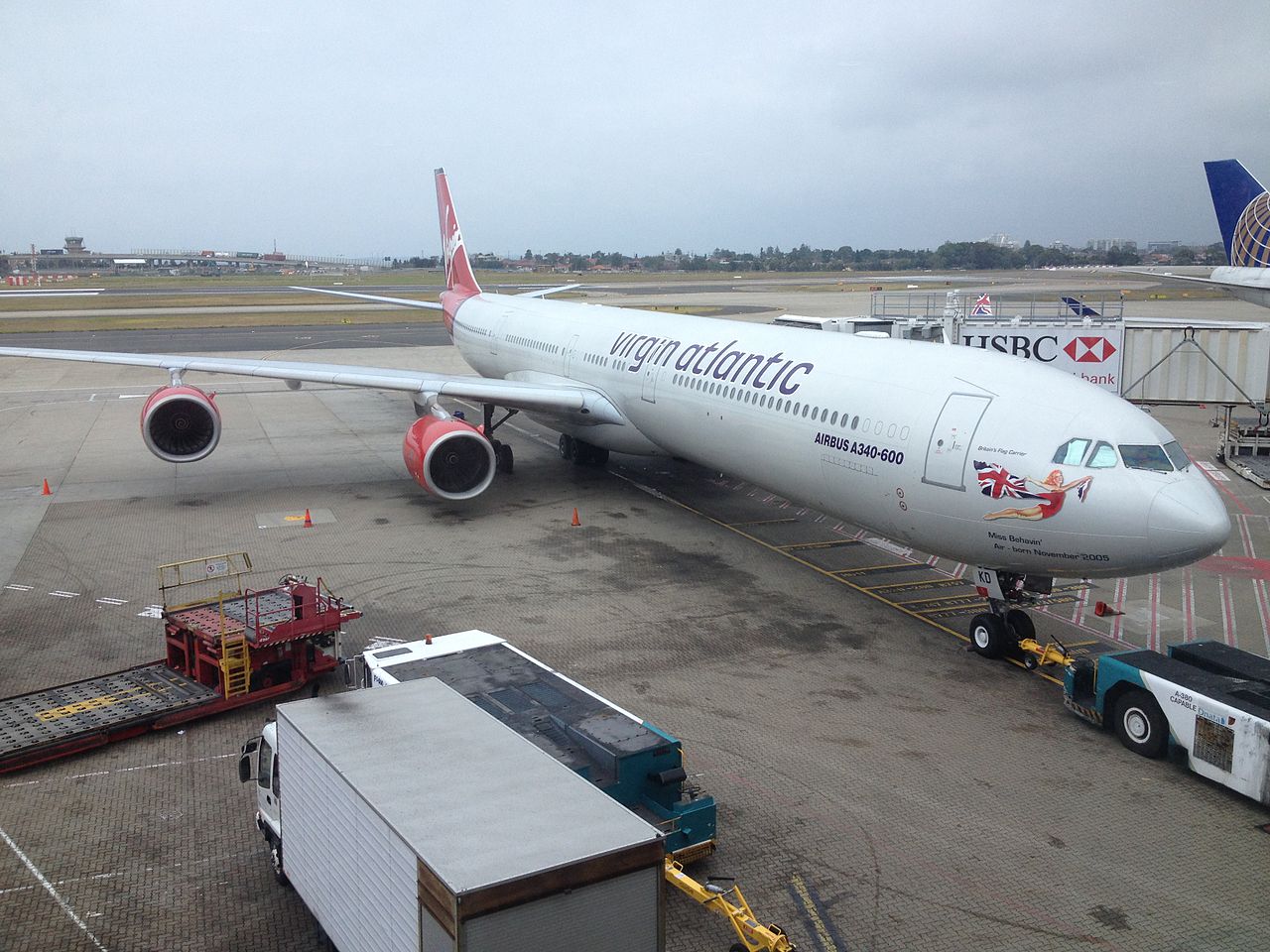File:Virgin Atlantic (G-VWKD) Airbus A340-642 at Sydney Airport.jpg 