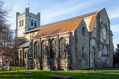 How to get to Waltham Abbey Church with public transport- About the place