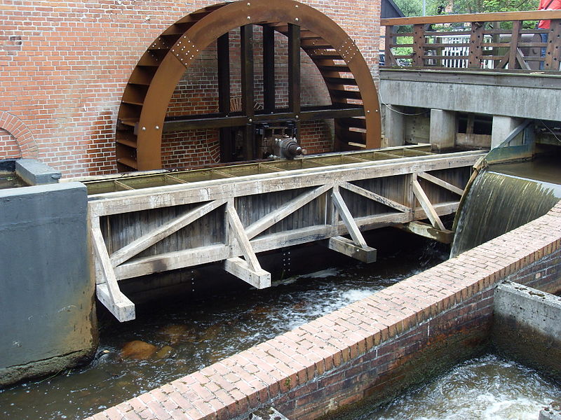 File:Wassermühle Heiligenrode Rad Fischtreppe.jpg