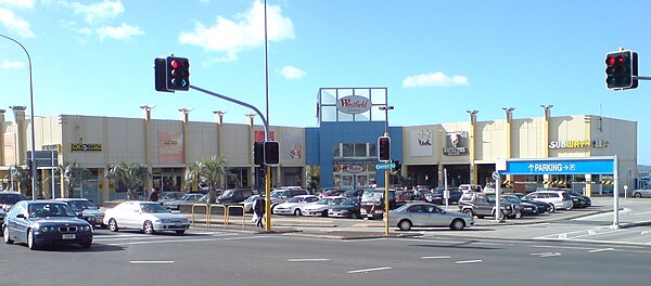 The front top parking lot at Glenfield Mall. Most of the parking, and most of the mall itself, is behind and below on further levels. (Photo taken pri