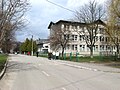 Вулиця Квітки Цісик і школа, де розташований музей співачки