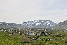 Вид на село Запорожье и ВПП аэропорта "Озерная"