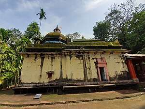 केशवराज मंदिर, आसूद.jpg