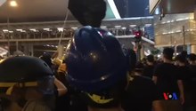 Fayl: 香港 示威 者 高呼 口號 “光復 香港 時代 革命” 撤離 .webm