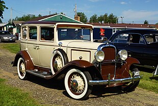 1931 Oldsmobile (28247125394).jpg