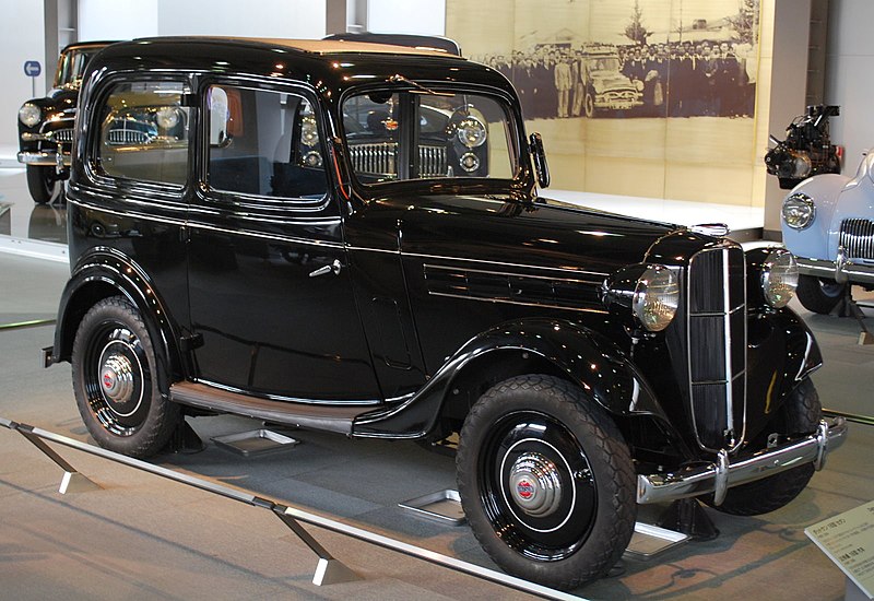 File:1937 Datsun Model 16 Sedan 01.jpg