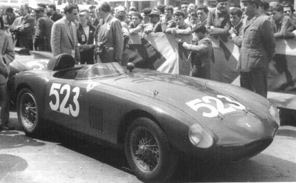 This Ferrari 500 Mondial got 2nd place, driven by Vittorio Marzotto