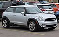 2015 MINI Cooper Paceman, front right view