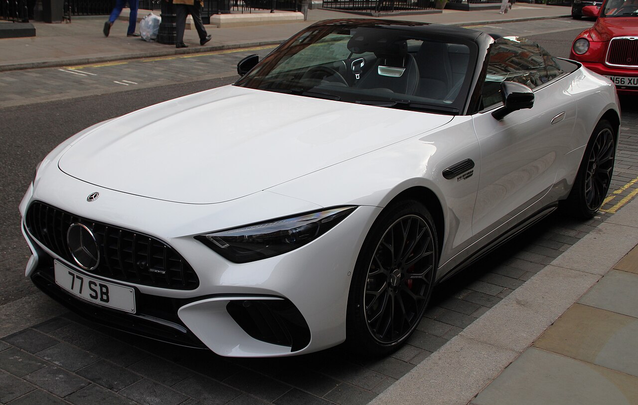 Image of 2022 Mercedes-AMG SL 55