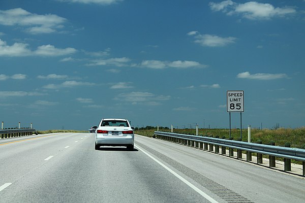 85 mph speed limit sign in 2014
