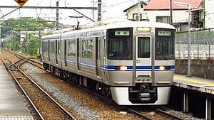 愛知環状鉄道線の2000系電車 （2015年5月4日 末野原駅）