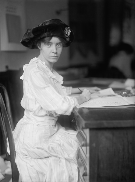 File:Alice Paul (1915) by Harris & Ewing.png