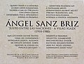 Ángel Sanz Briz, Eötvös utca 11/b