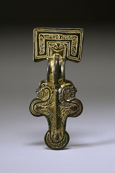 File:Anglo-Saxon - Square-Headed Fibula - Walters 542508.jpg