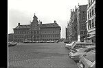 Thumbnail for File:Antwerpen Grote Markt 1 - 23880 - onroerenderfgoed.jpg