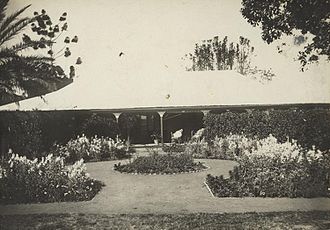 Approach to the homestead through the garden at Coochin Coochin, 1920 Approach to the homestead through the garden at Coochin Coochin, 1920.jpg