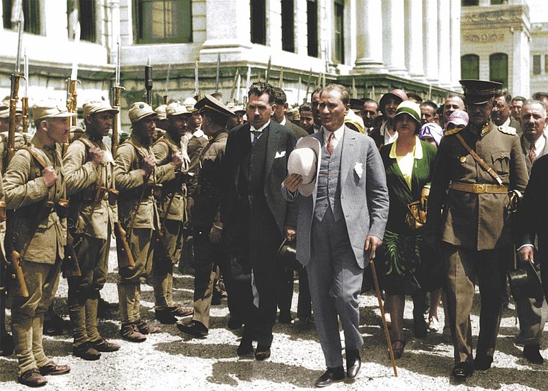 File:Ataturk-hatreform.jpg