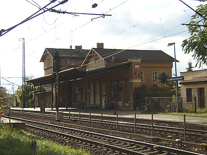 So kommt man zu Bahnhof Drewitz mit den Öffentlichen - Mehr zum Ort Hier