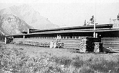 Pabellón del Parque Nacional Banff, circa 1920.jpg