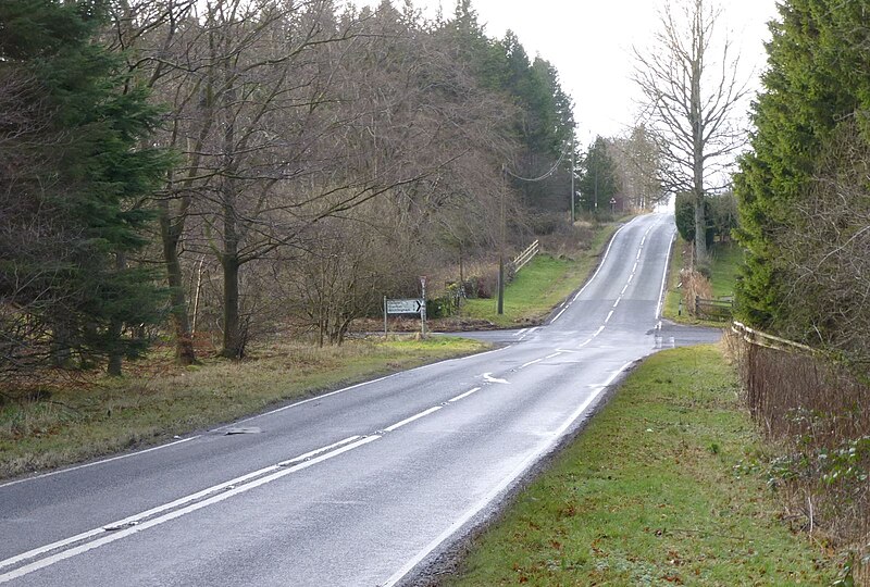 File:Banktop crossing - geograph.org.uk - 3284068.jpg