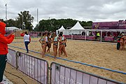 Deutsch: Beachhandball bei den Olympischen Jugendspielen 2018; Tag 5, 10. November 2018; Mädchen, Hauptrunde - Ungarn-Paraguay 2:0 English: Beach handball at the 2018 Summer Youth Olympics at 11 October 2018 – Girls Main Round – Hungary-Paraguay 2:0