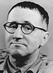 Bertolt-Brecht (cropped).jpg