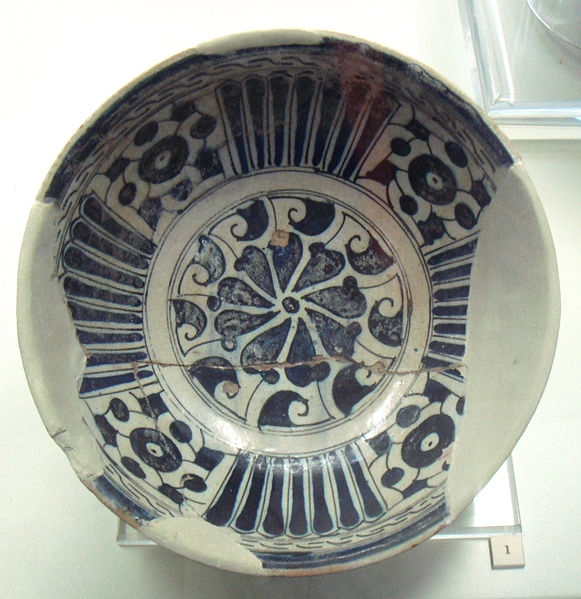 File:Blue and white Miletus ware.jpg