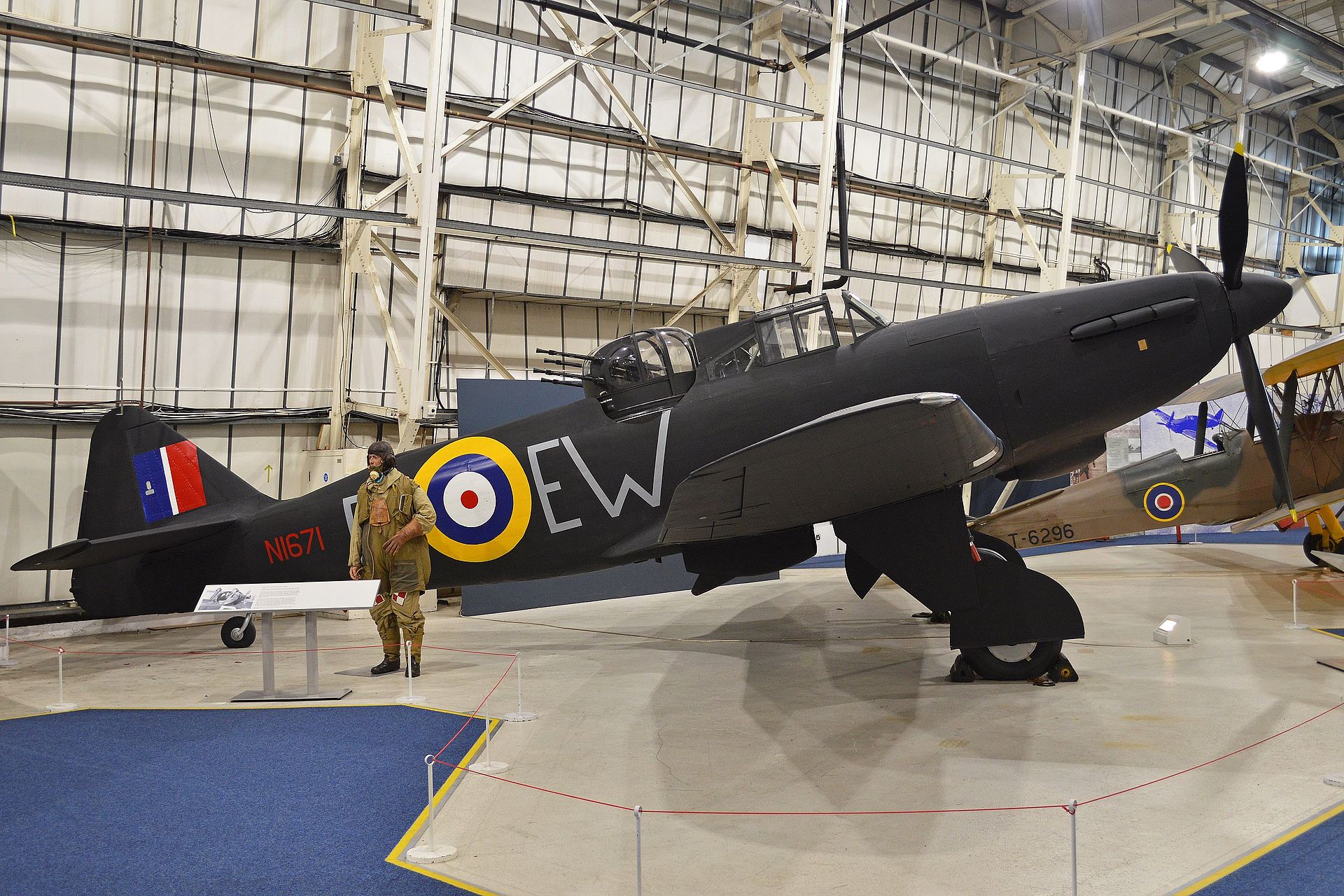 1920px-Boulton_Paul_Defiant_I_%E2%80%98N