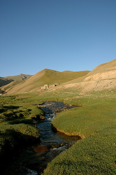 Silk road caravansarai utilized during the Islamic Golden Age