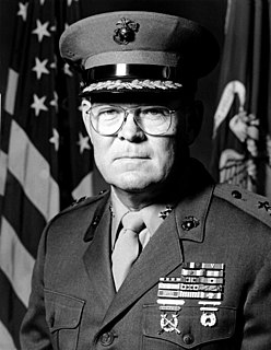 Ernie Cheatham American Marine Corps general and football player (1929–2014)