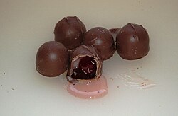 Cherry Cordial (cukroví) .JPG