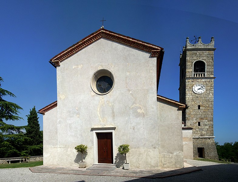 File:Chiesa di Costa - panoramio.jpg