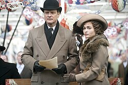 Colin Firth a Helena Bonham Carter ve filmu Králova řeč