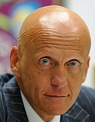 Pierluigi Collina, dont le portrait dessiné figure sur l'entête du site Rojadirecta.