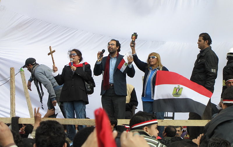 File:Copts praying in Tahrir.jpg