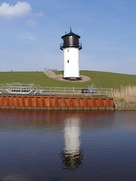 File:Cuxhaven -Leuchtturm Dicke Berta- 2007 by-RaBoe 002.jpg