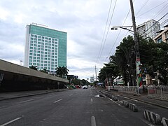 Davao Poblacion District, Roxas Avenue