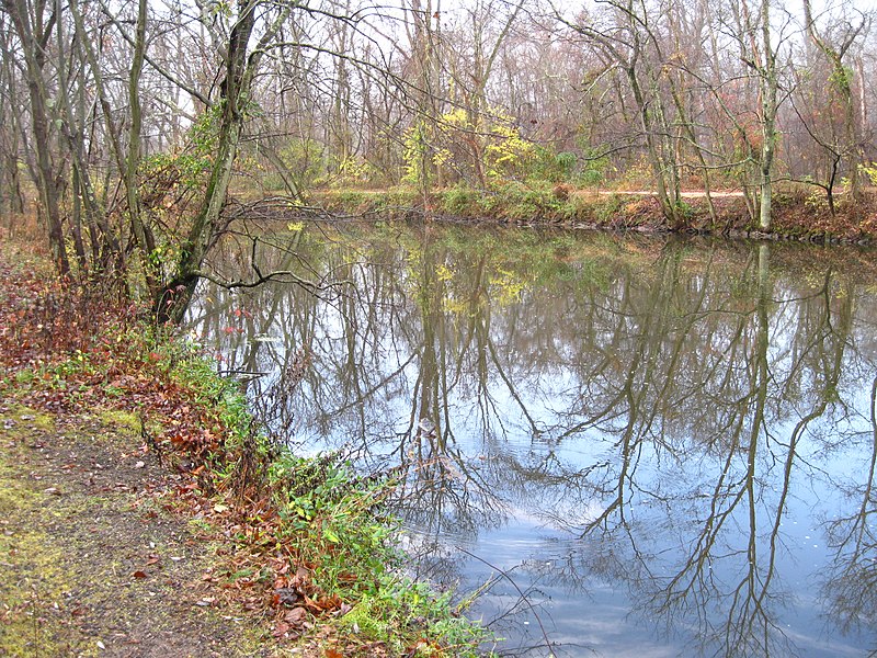 File:Delaware and Raritan Canal, Thanksgiving Day 2009 - panoramio (8).jpg