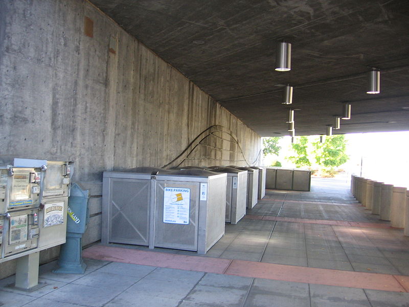 File:East Dublin - Pleasanton BART station 2537 12.JPG