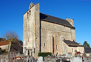 Eglise fortifiée de Nespouls.jpg