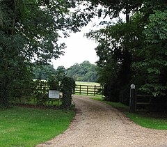 Entrance to Thorpe Lubenham Hall - geograph.org.uk - 224727.jpg