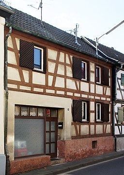 Flamersheim Horchheimer Straße 6 (01)