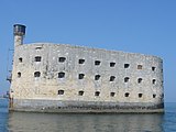 El fuerte visto desde la isla de Aix