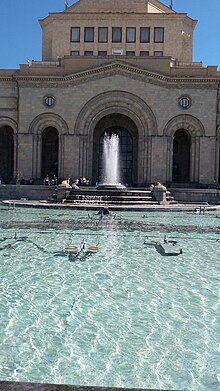 Fountains at the Republic Square, Yerevan 12.jpg