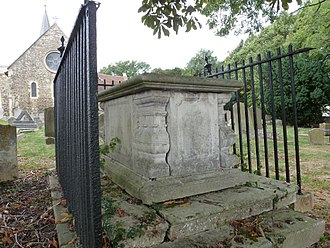 Frindsbury - the Moulding tomb.jpg