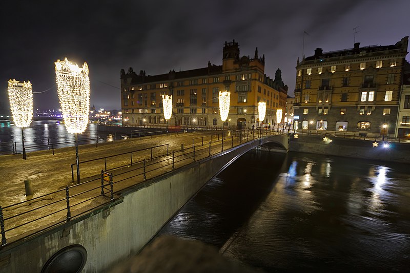 File:Gamla Stan, Södermalm, Stockholm, Sweden - panoramio (26).jpg