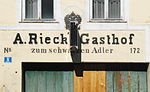 Thumbnail for File:GuentherZ 2011-10-17 0182 Pulkau Hauptstrasse Haus05 Schwarzer Adler.jpg